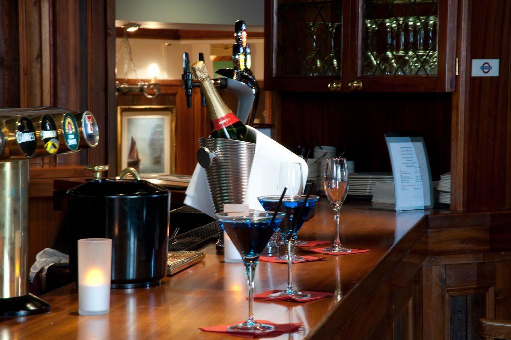 أبردين The Mariner Hotel المظهر الخارجي الصورة